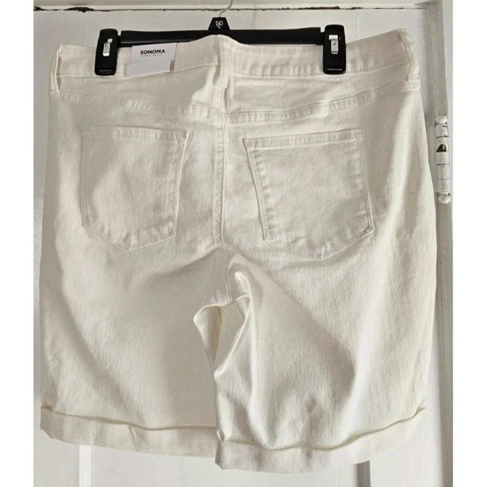 NWT SONOMA‎ white denim mid rise woman 12R cuffed Bermuda shorts inseam 9